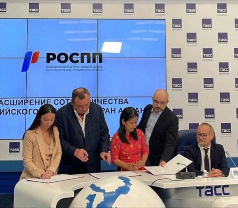 Russian Business and B2BASEAN Sign Strategic Technology Partnership Agreements